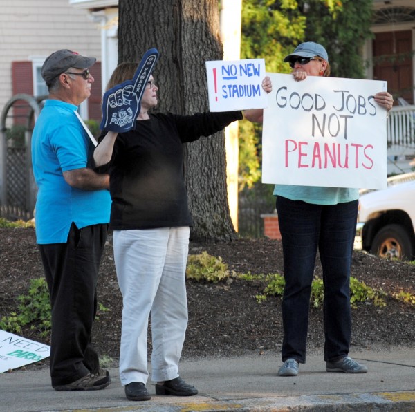 2015-09-15 PawSox Protest 031