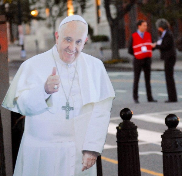 2015-09-23 Pope Motorcade 003