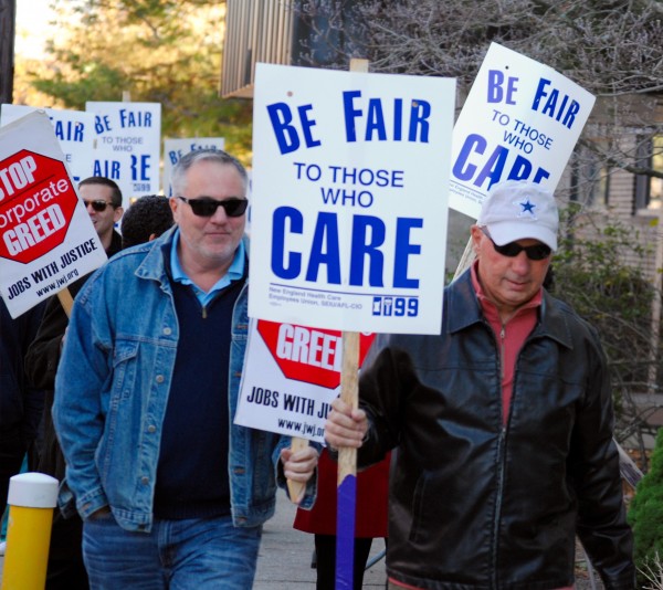 2015-11-17 SEIU 1109 Bannister House 002