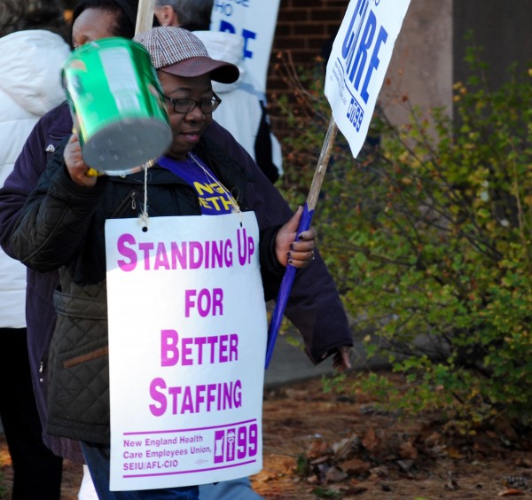 2015-11-17 SEIU 1109 Bannister House 012