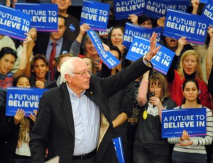 2016-01-02 Bernie Sanders 334