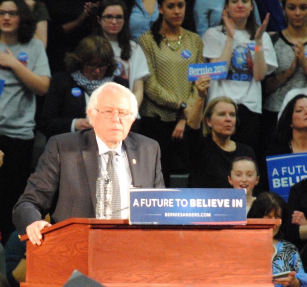 2016-02-29 Bernie Sanders 024