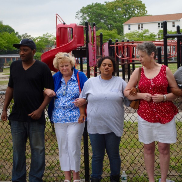 2016-07-14 Lock Arms for Peace Pawtucket 001