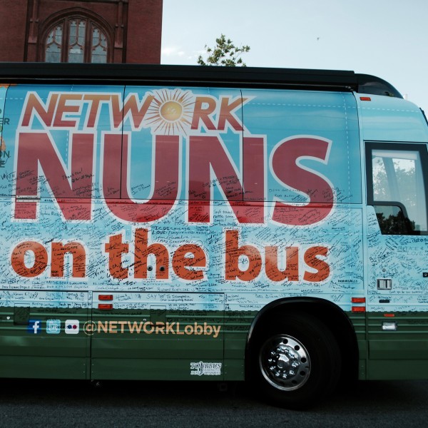 2016-07-23 Nuns on the Bus 2716