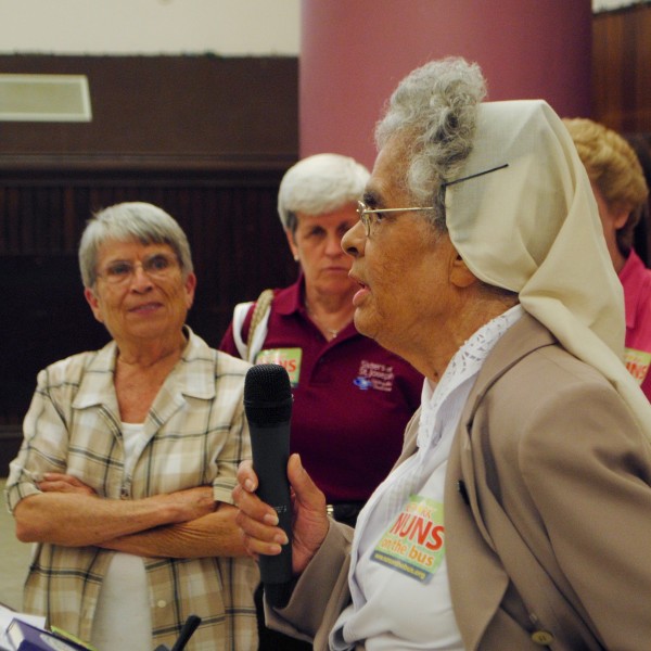 2016-07-23 Nuns on the Bus 2873