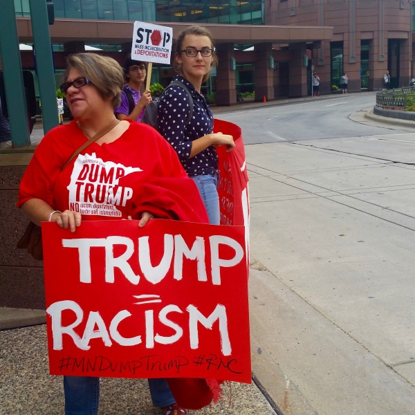 2016-08-19 MN Convention Center Protest 018