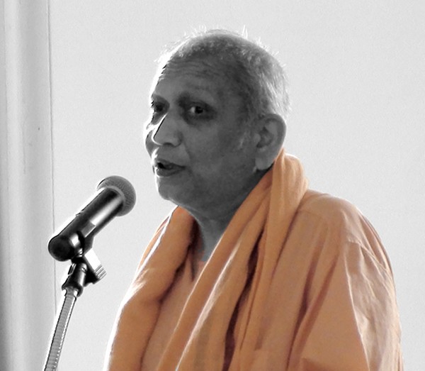 DSC_3332 Swami Yogatmananda