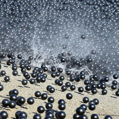 black-plastic-balls_reservoir