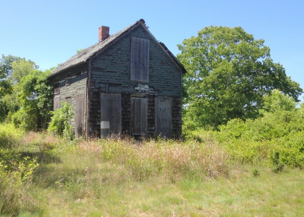 prudence island barn